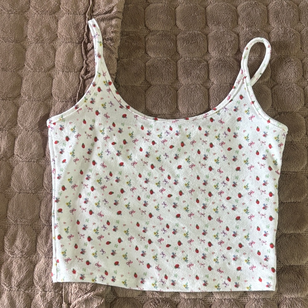 White Floral Scoop Neck Cropped Tank Top